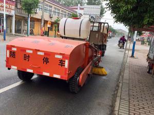 內(nèi)蒙古自治區(qū)興安盟公路管理局第三公路養(yǎng)護管理工區(qū)與我司共同研發(fā)出來新型的液壓傳動掃路機